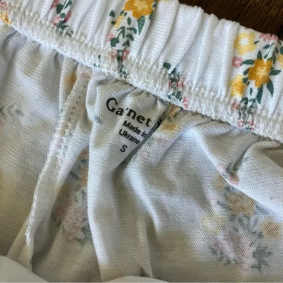 Garnet Hill Woman’s Pajama Set Size Small NWT - Picture 6 of 9